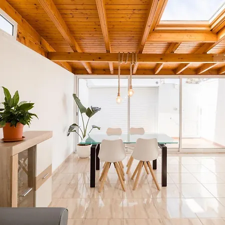 Casa Da Roca House In El Medano (Tenerife)